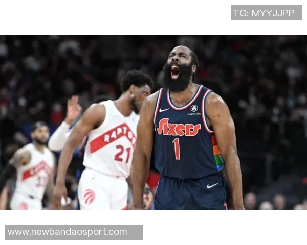 哈登半场表现抢眼却难阻球队落后正负值惨淡显示困境 哈登半场表现抢眼却难阻球队落后正负值惨淡显示困境