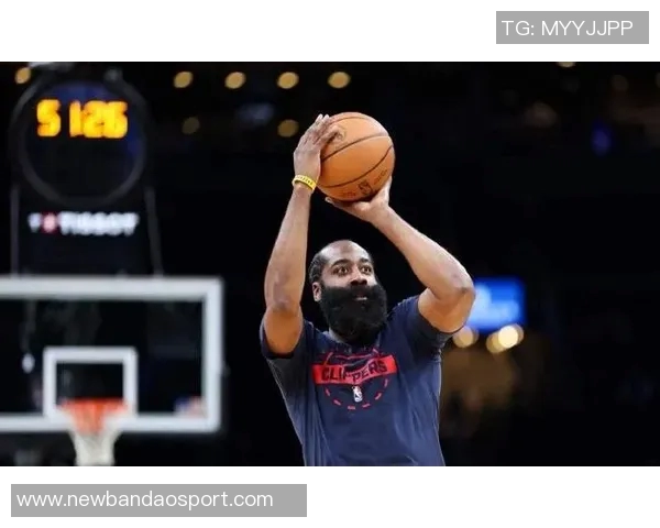 哈登盛赞小卡为时代天才球员其投篮机会掌握在自己手中