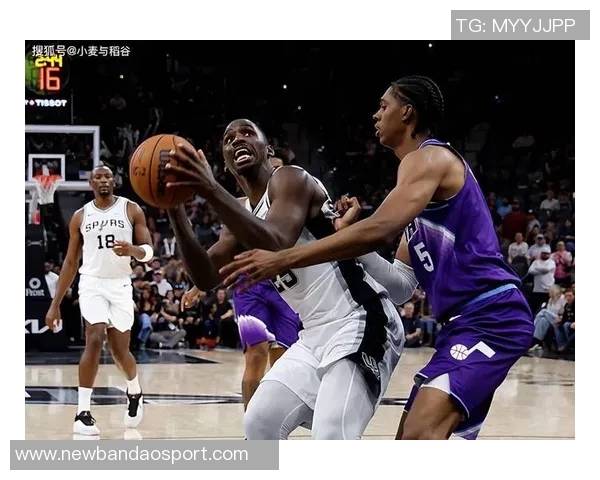 下半场体力不支KD18中6砍下20分第三节3次失误第四节3中0 下半场体力不支KD18中6砍下20分第三节3次失误第四节3中0