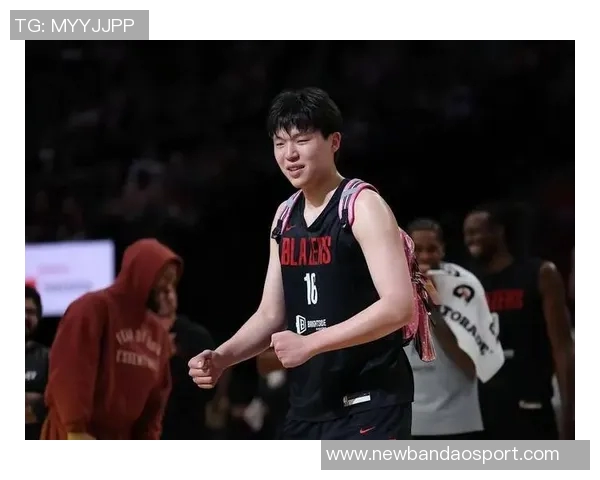 次节能否逆转开拓者首节领先勇士三分杨瀚森未能登场引发关注