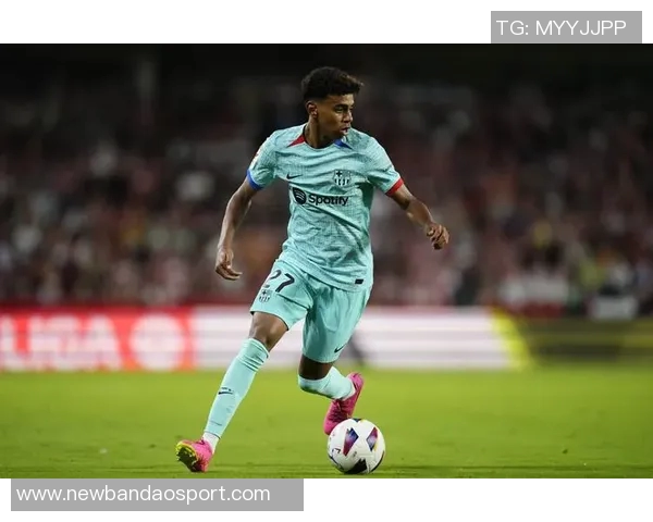 巴萨关注墨西哥16岁天才球员G莫拉已与其经纪人接触